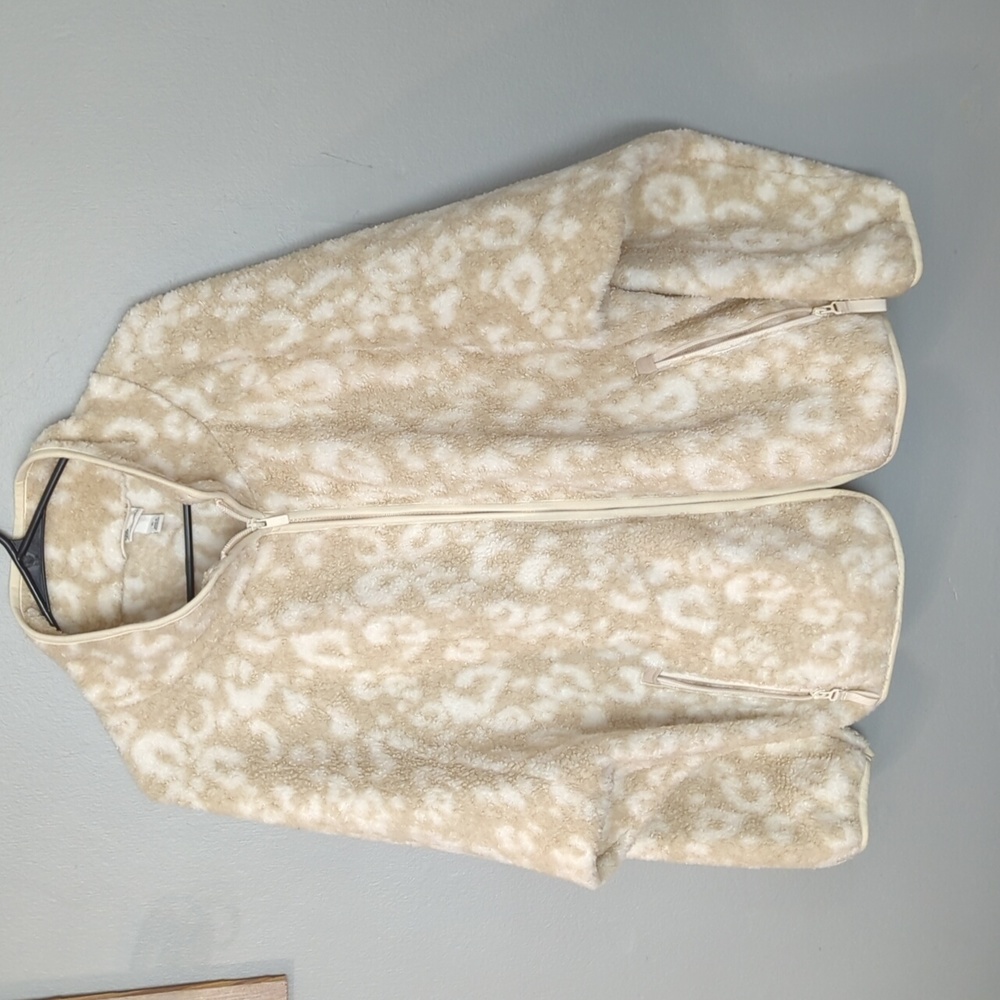 Woman's XL fleece jacket